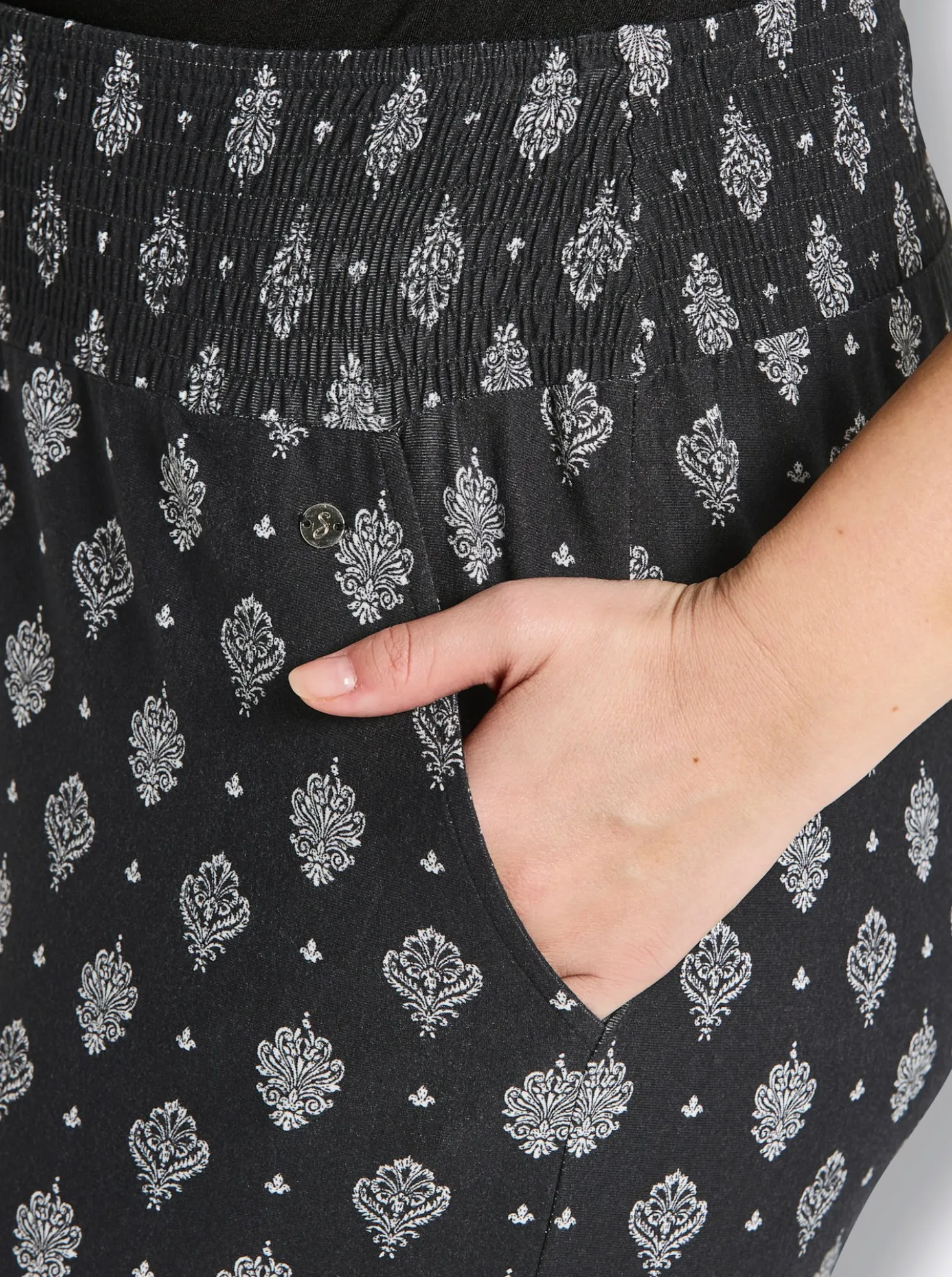 Schlupfhose mit Ornament-Print