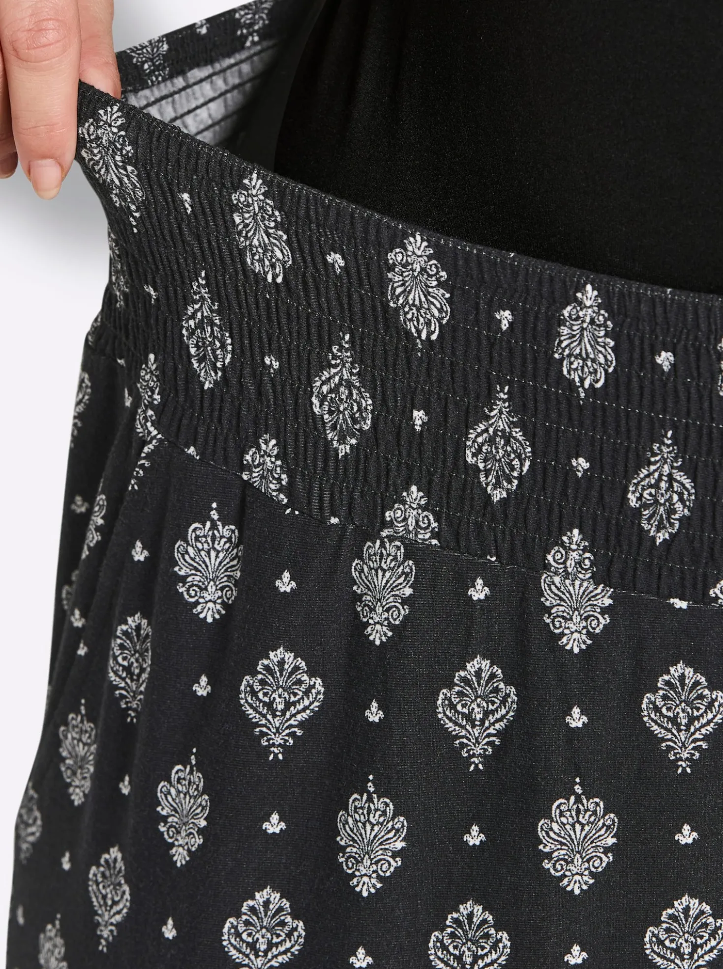 Schlupfhose mit Ornament-Print