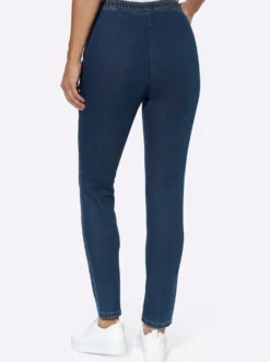 Schlupfjeans schmal geschnitten
