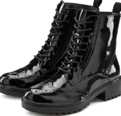 Schnürboots