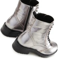 Schnürboots