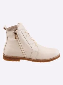 Schnürstiefelette