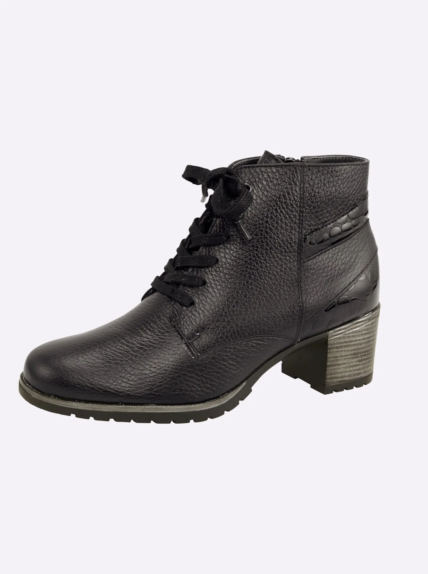 Schnürstiefelette