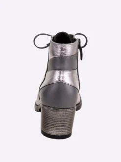 Schnürstiefelette