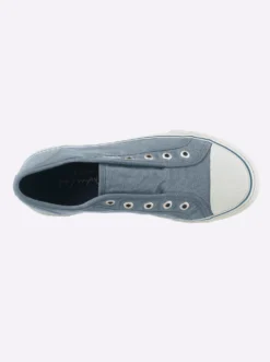 Sneaker