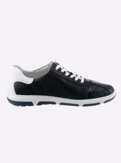 Sneaker für kräftige Füße