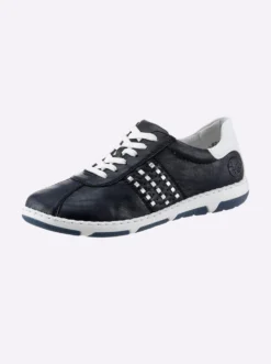 Sneaker für kräftige Füße