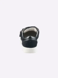 Sneaker für orthopädische Einlagen geeignet