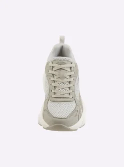 Sneaker mit Mesh