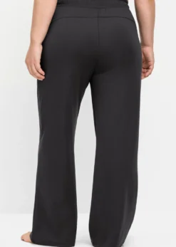 Sporthose in weiter Form
