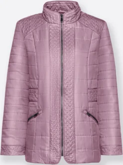 Steppjacke mit formenden Nähten vorne und hinten