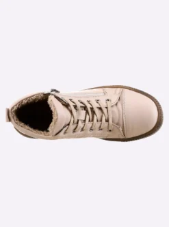 Stiefelette mit Innenfutter