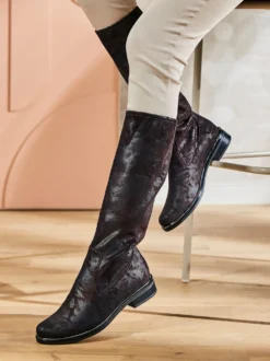 Stiefel in Schlupfform mit Stretch-Einsatz