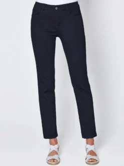 Stretch-Jeans in Röhren-Form