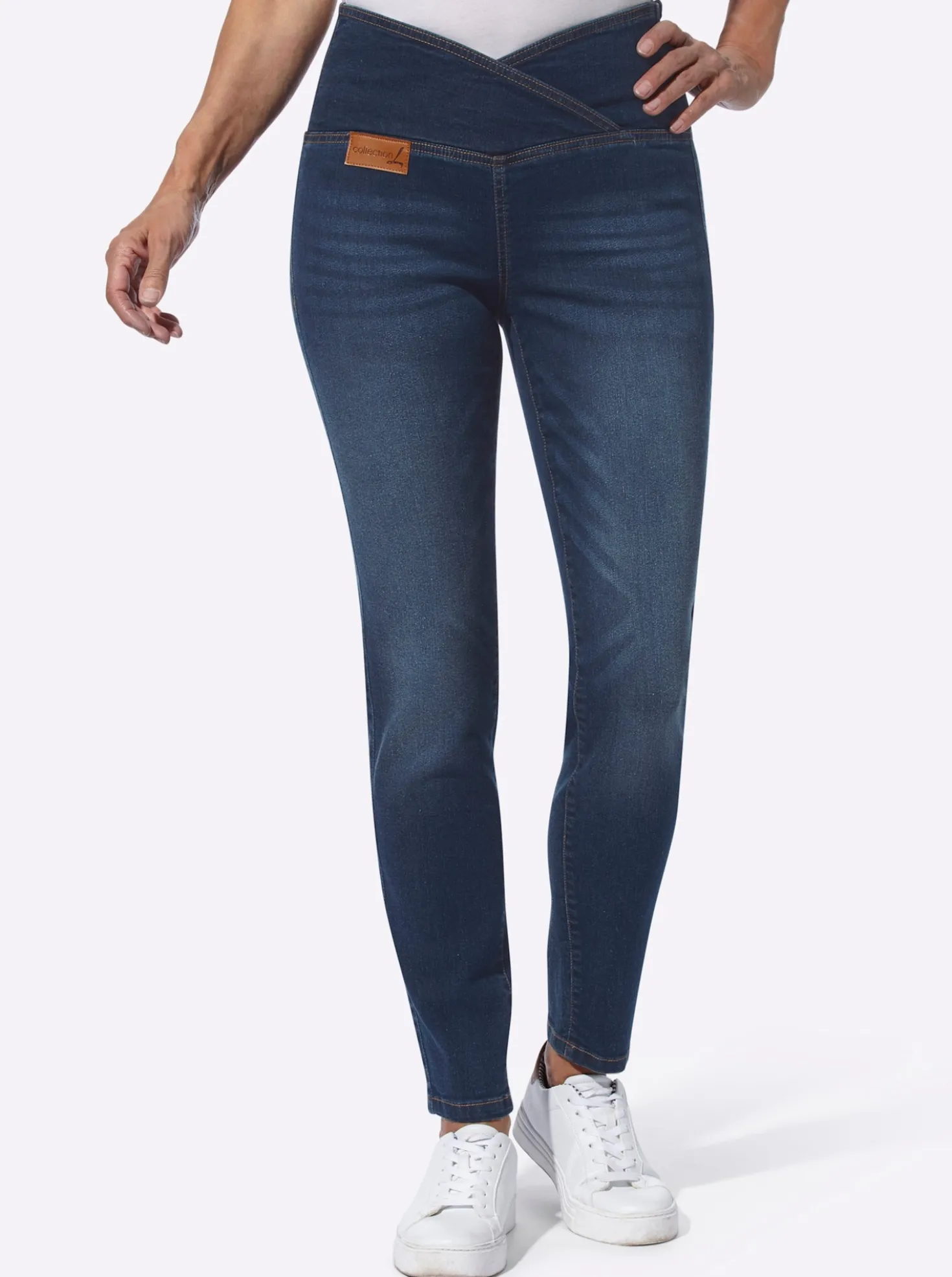 Stretch-Jeans mit überlappendem Bund