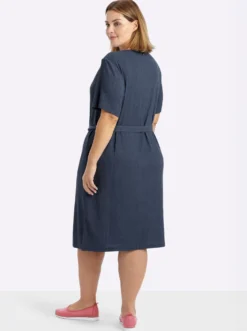 Stretchkleid mit Bindegürtel