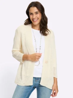 Strickjacke in pflegeleichtem Bändchengarn