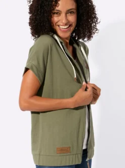 Sweatjacke mit Kapuze