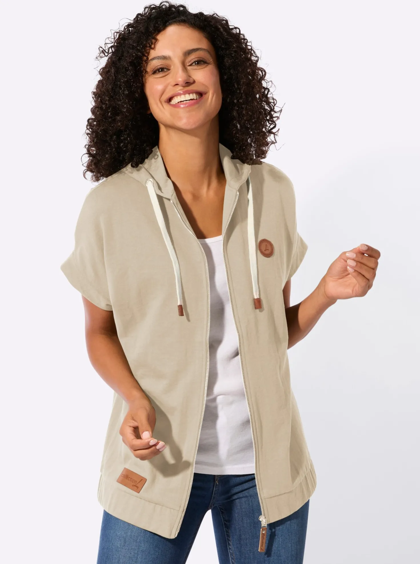 Sweatjacke mit Kapuze