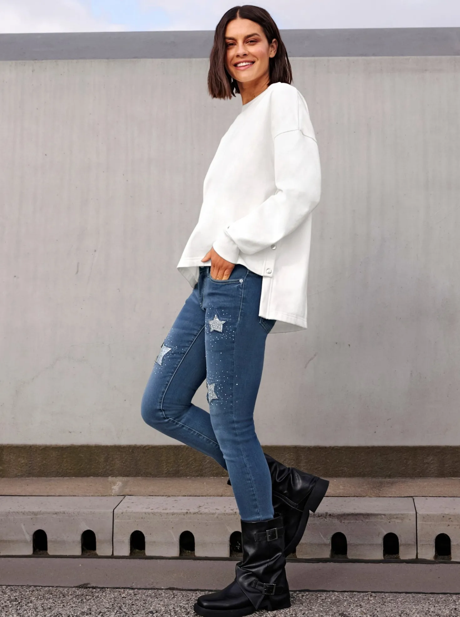 Sweatshirt mit seitlicher Druckknopfleiste