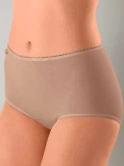 Taillenslip mit Ziergummi am Bund
