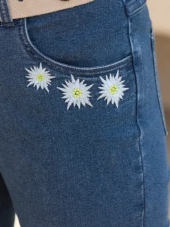 Trachtenjeans mit Edelweiß-Stickerei