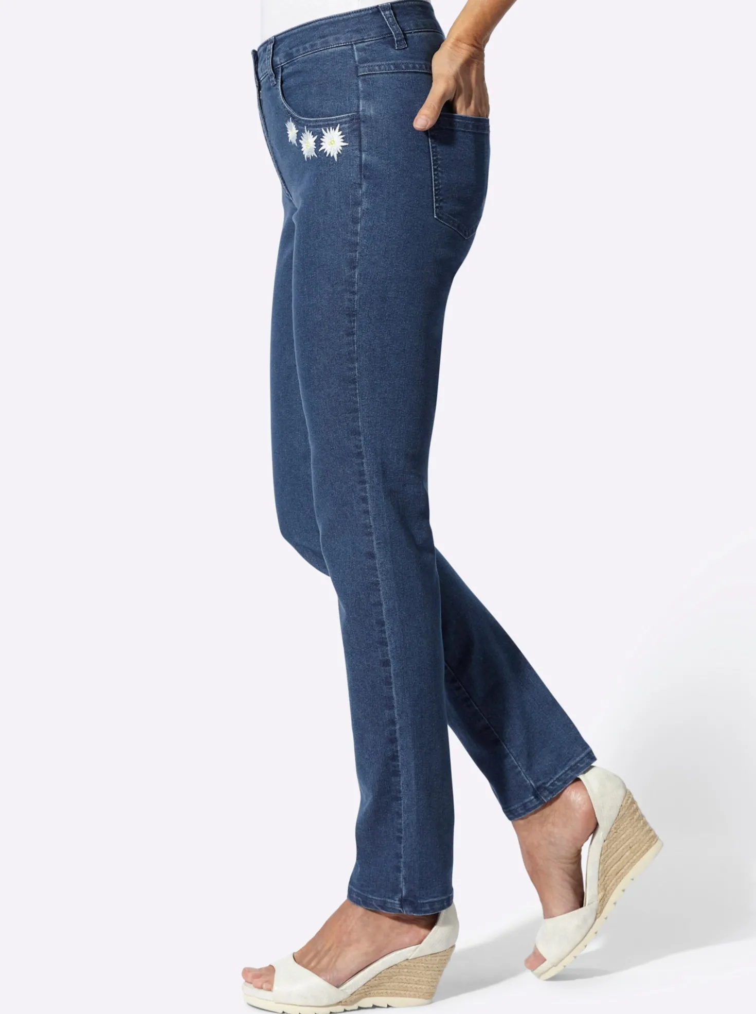 Trachtenjeans mit Edelweiß-Stickerei