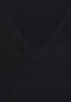 V-Ausschnitt-Pullover