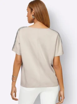 Wasserfallshirt mit überschnittenen Schultern