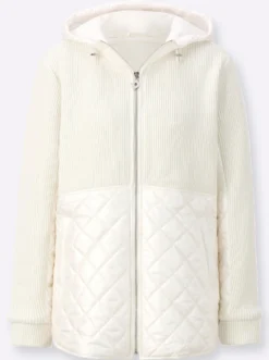 Winterjacke im Materialmix