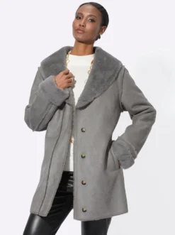 Winterjacke in Lammfell-Optik