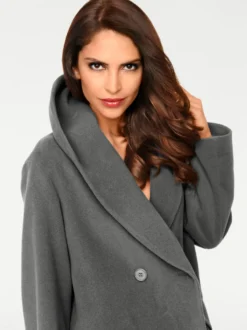Wolljacke mit Schalkragen