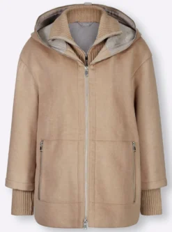 Wolljacke mit Strickeinsatz am Kragen